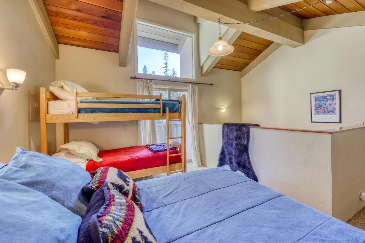 Chamonix 85 Apartment Mammoth Lakes
