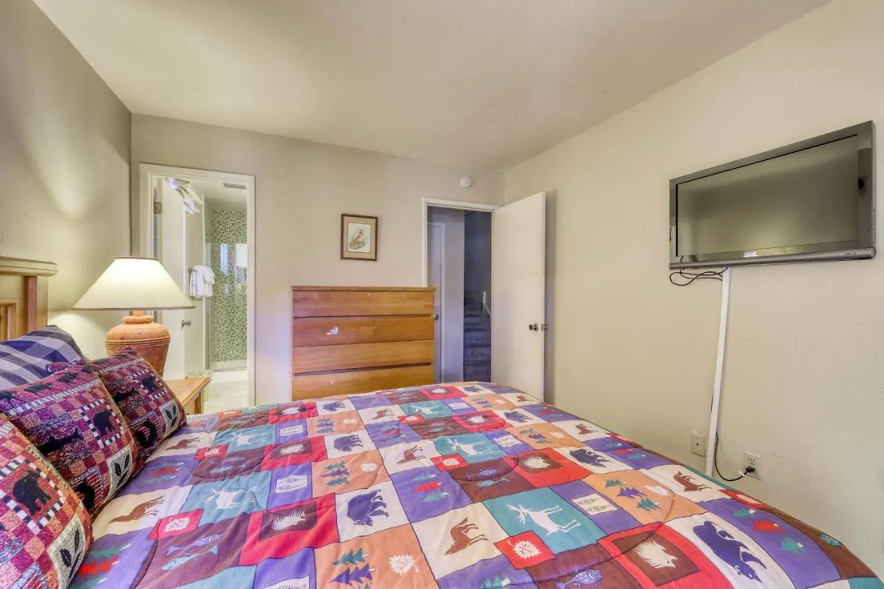 Chamonix 85 Apartment Mammoth Lakes